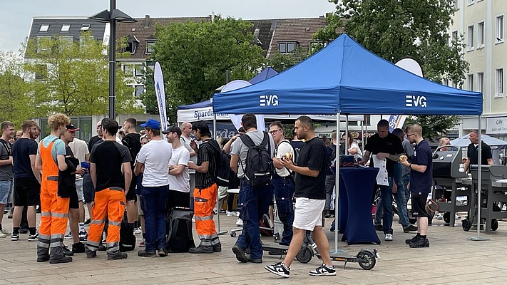 NE-Bahner Nordrhein-Westfalen: Grillfest der Betriebsgruppe eurobahn in Hamm