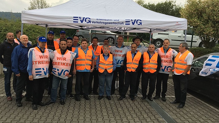 Erfolgreicher Warnstreik bei HLB Hessenbus