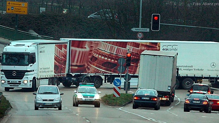 EVG warnt vor grenzüberschreitenden Fahrten der Gigaliner