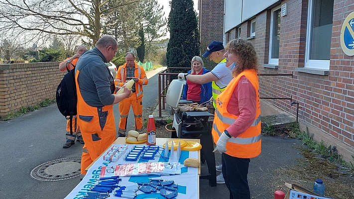 BG Netz Halle bei den jährlichen Grillaktionen – dieses Mal in Großkorbetha