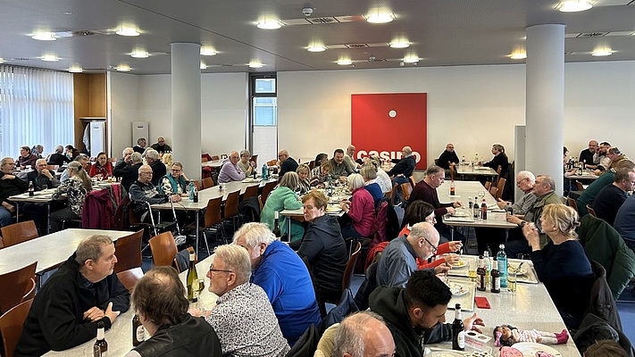 Traditionelles Heringsessen am Aschermittwoch