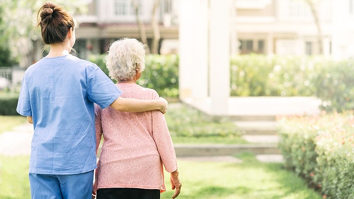 Was ändert sich 2024 im Bereich Gesundheit und Pflege?