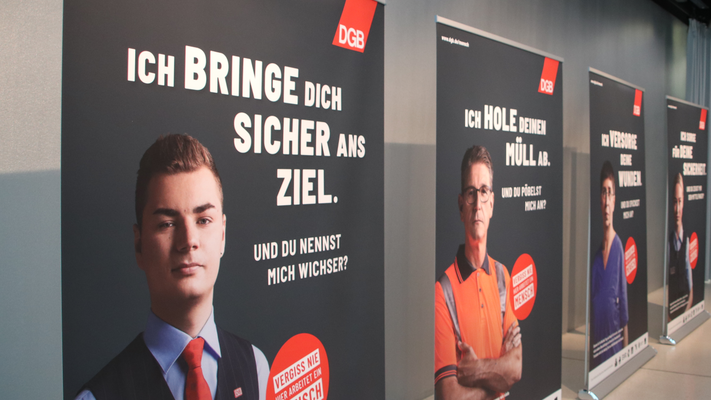 DGB-Kampagne „Vergiss nie, hier arbeitet ein Mensch": Meldet jeden Übergriff!