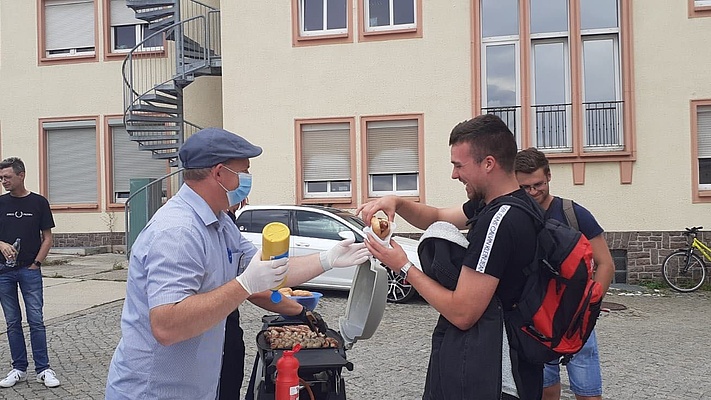 Grillaktion der Betriebsgruppe DB Netz in Halle