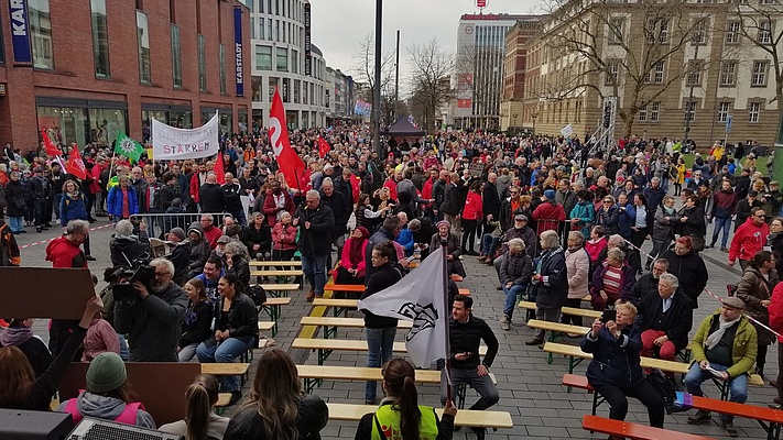 Nie wieder ist jetzt! Duisburg ist bunt!