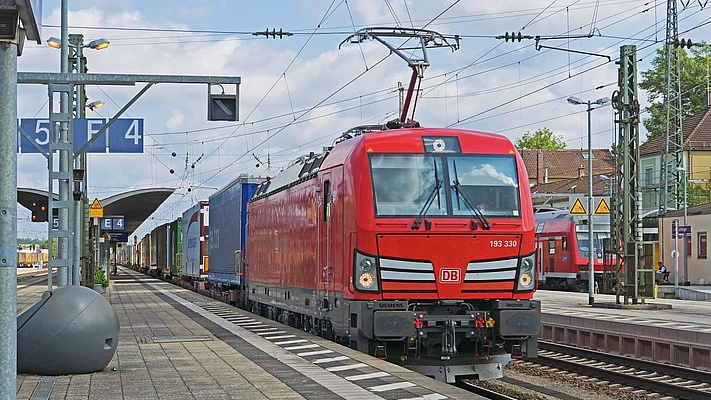 Vorrang für die Schiene: Schluss mit den Beteuerungen. Jetzt endlich machen!