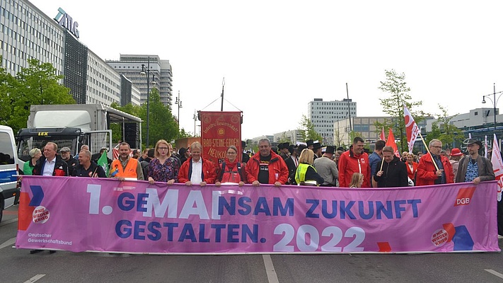 1. Mai in Berlin: GeMAInsam Zukunft gestalten!