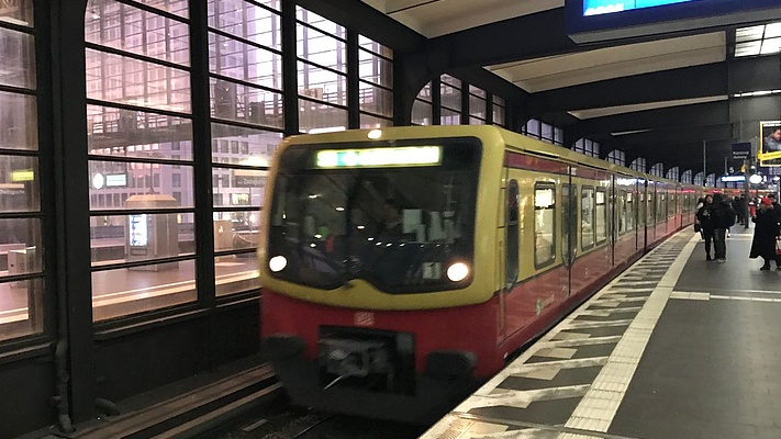 Berliner S-Bahn: Kundgebung am Mittwoch: „Investieren statt Zerschlagen!“