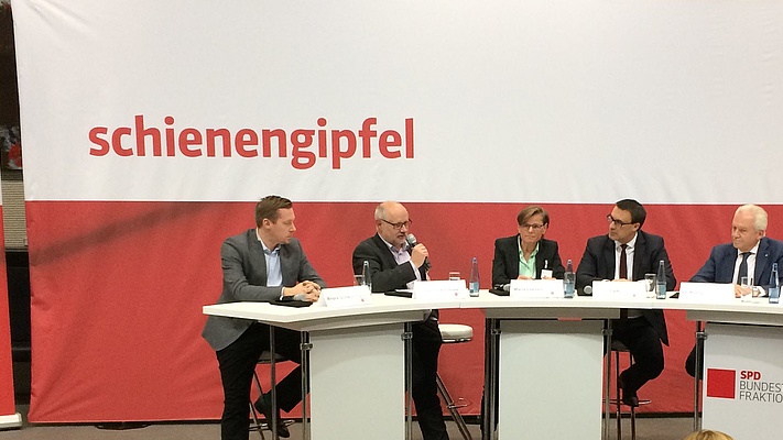 Schienengipfel: SPD für massive Senkung der Trassenpreise