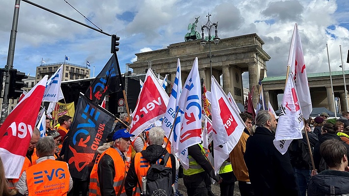 Wir zahlen nicht für eure Krise – Demo in Berlin