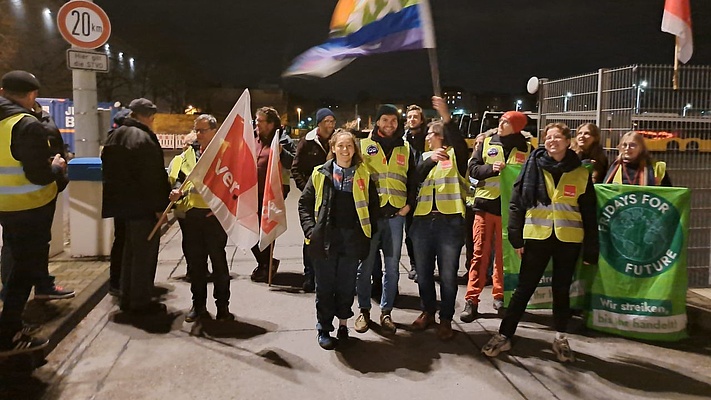 SSB: „Heute ist kein Arbeitstag. Heute ist Streiktag!“