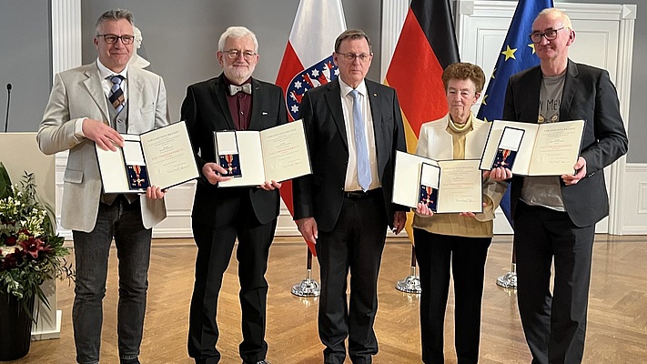 Ausgezeichnete Interessenvertretung: Verdienstkreuz für EVG-Kollegen