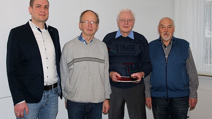 Ortsverband Paderborn-Soest Seniorenkreis Soest ehrt Jubilare