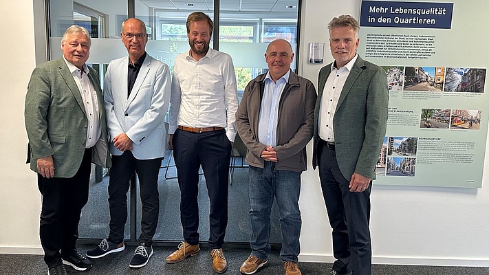 Gespräch mit Verkehrssenator Anjes Tjarks: Infrastruktur, Güterverkehr und Sicherheit im Fokus