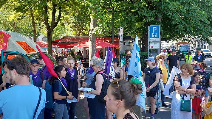 Mir sind hässig! - Der Feministische Streik in Zürich und die Solidarität