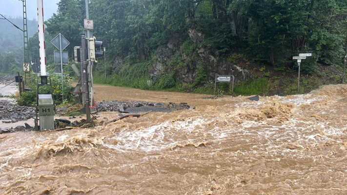 Hochwasser-Katastrophe: Hohe Spendenbereitschaft der Bahnfamilie