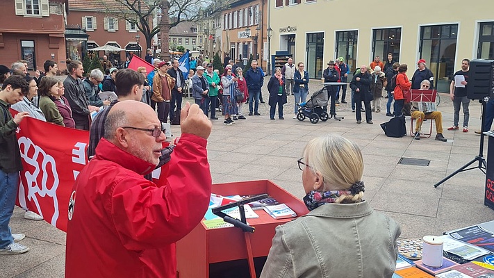 Bei der Vormaifeier des DGBs in Ettlingen