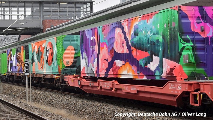 „Noah's Train“: das längste mobile Kunstwerk der Welt hält in Berlin