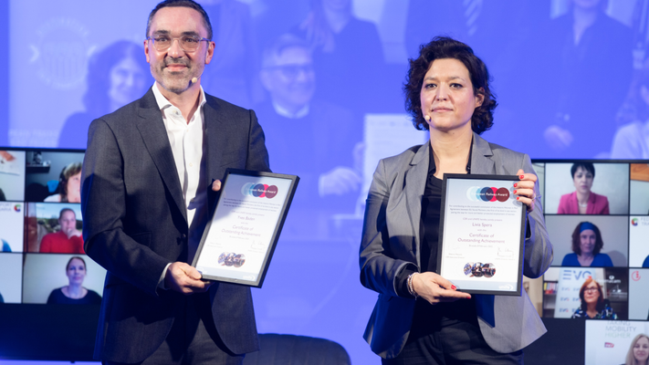 Ausgezeichnete Vereinbarung: European Railway Award für „Women in Rail“