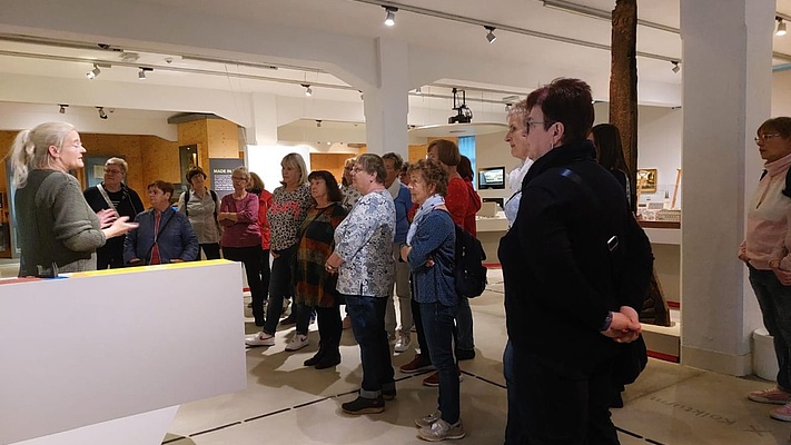 Stadtgeschichte trifft Gemeinschaft - EVG-Frauen unterwegs in Halle