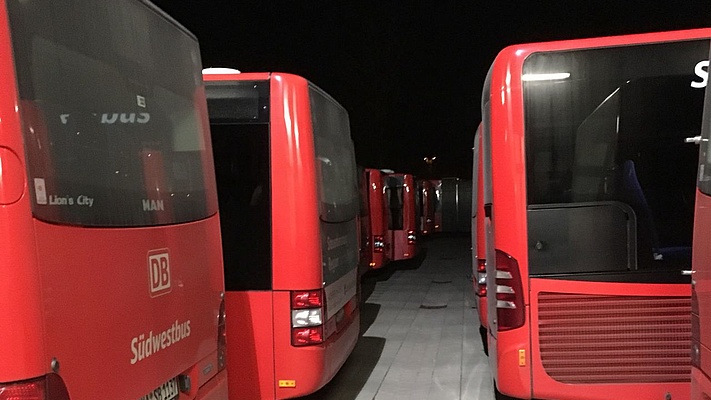 Ausschreibungen im Busverkehr: Klare Vorgaben und Kontrolle nötig!