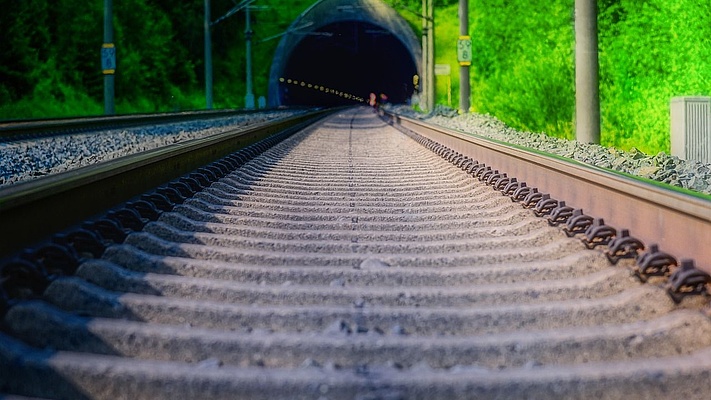 Schienenverkehr einstellen? EVG warnt vor untauglicher Maßnahme