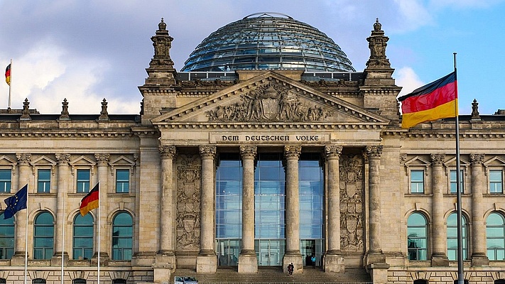 Verbändeanhörung zur Beamtenbesoldung: EVG fordert Anpassung der DB-Schichtzulagenerhöhungsverordnung