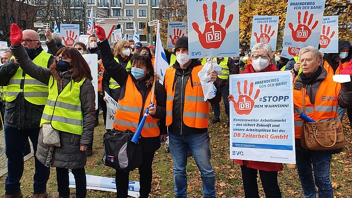 Wir sind eine große Eisenbahnerfamilie - und wir werden zusammenhalten!