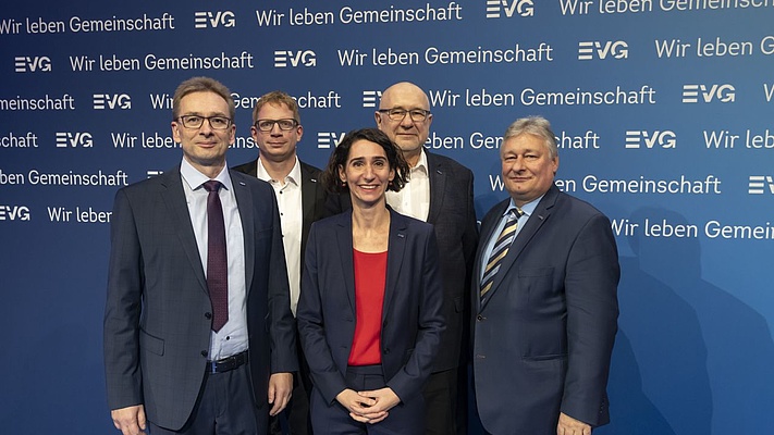 Außerordentlicher Gewerkschaftstag: Neuer Vorstand der EVG komplett