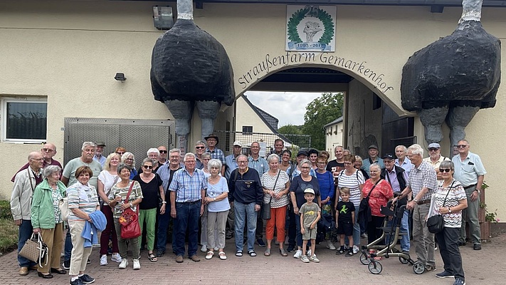 SG Koblenz/Lahnstein: Ausflug zur Straußenfarm