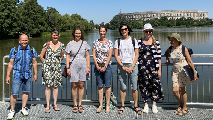 LV Frauen Bayern: „das Grauen als Mahnung“ - Besuch im Dokumentationszentrum Nürnberg