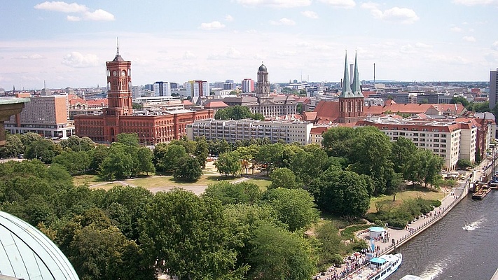 Mögliche neue Koalition in Berlin: Positives für öffentlichen Verkehr