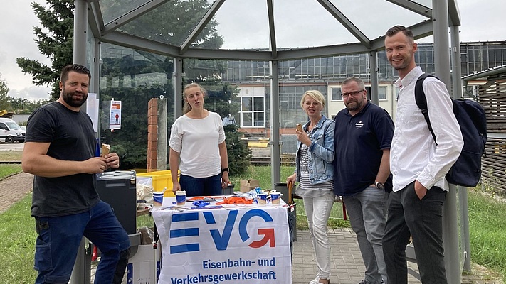 Sommertour Geschäftsstelle Magdeburg: Letzte Station - DB Bahnbaugruppe in Königsborn