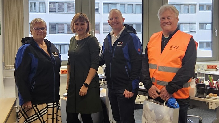 Weihnachtsaktion der BG DB InfraGo Halle: Danke für euren täglichen Einsatz