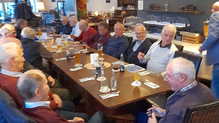 OS Warburg ehrt langjährige EVG-Mitglieder