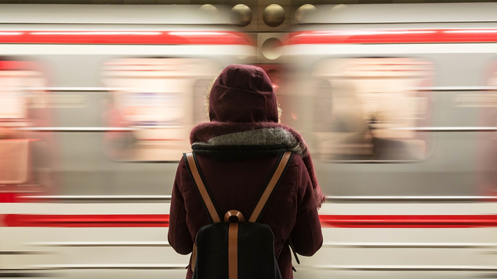 Nachwuchskräfte der DB AG: Klärung der Umsetzung für Wegezeitentschädigungen an Sonntagen